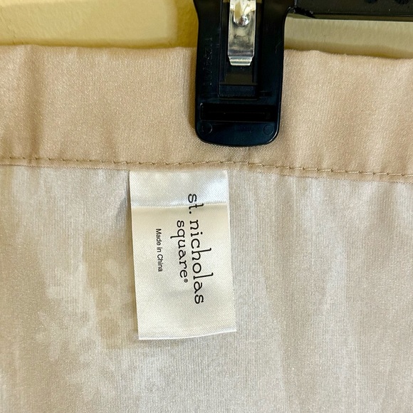 🎄NWOT Holiday Snowman Polyester Shower Curtain by St. Nicholas Square - Picture 6 of 7